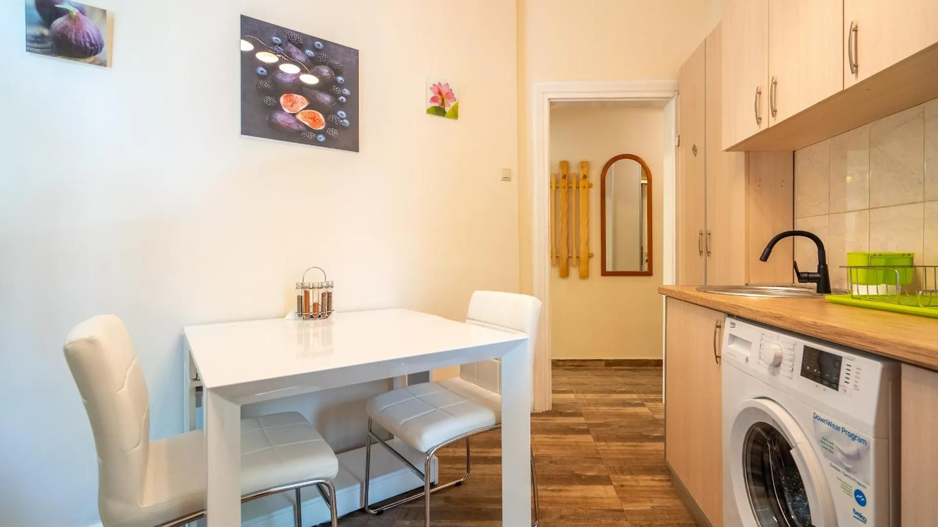 The Right Choice 21 Apartment Sofia